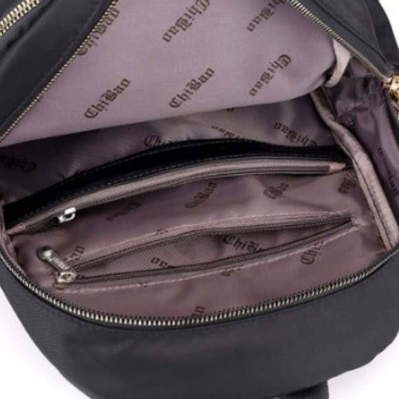 Large capacity canvas schoolbag